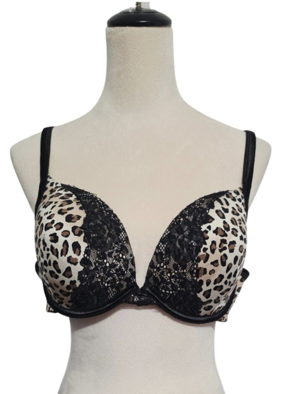 Cacique Lane Bryant Bra 40B Leopard Print Lace Padded Underwire Plunge Animal